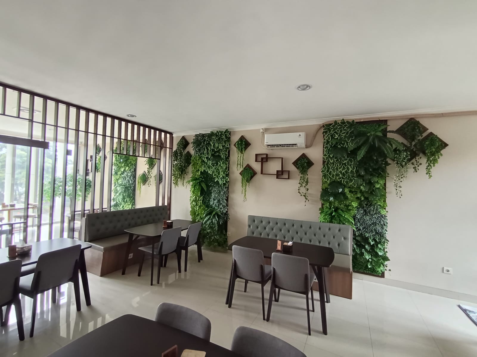 vertikal garden sintetis pasar minggu jakarta selatan