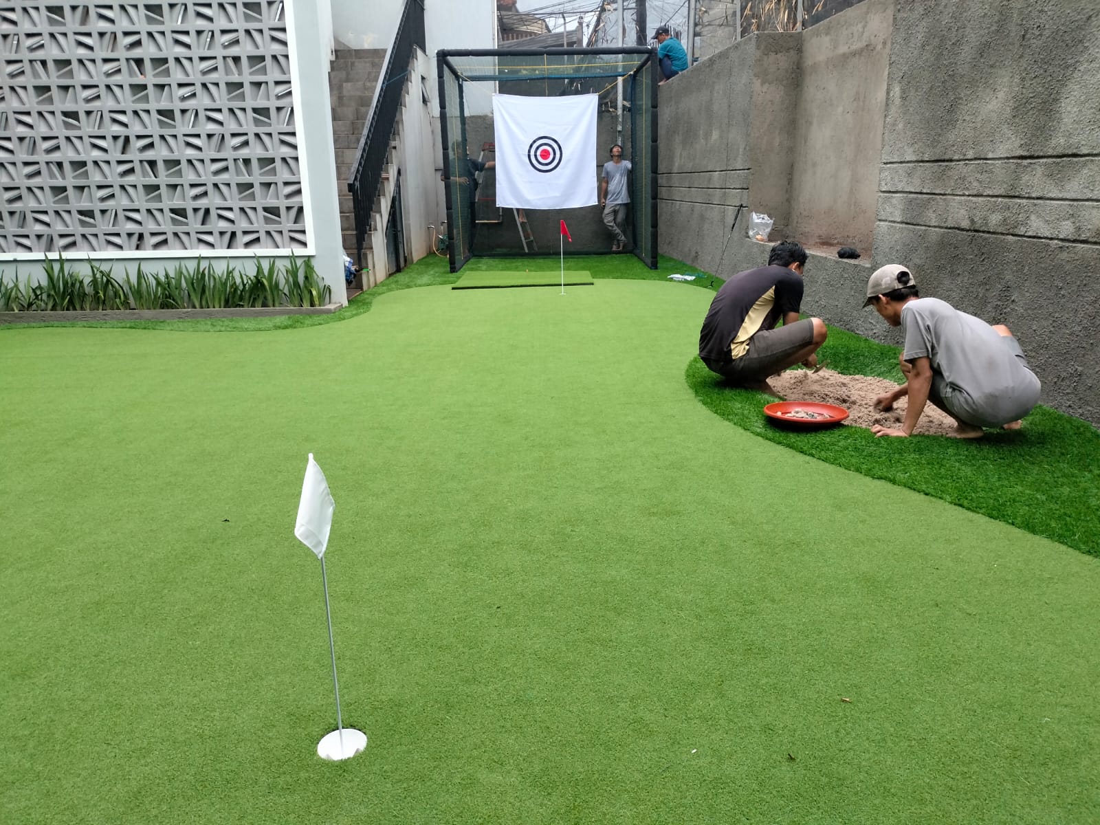 Putting Green Jaring Cage