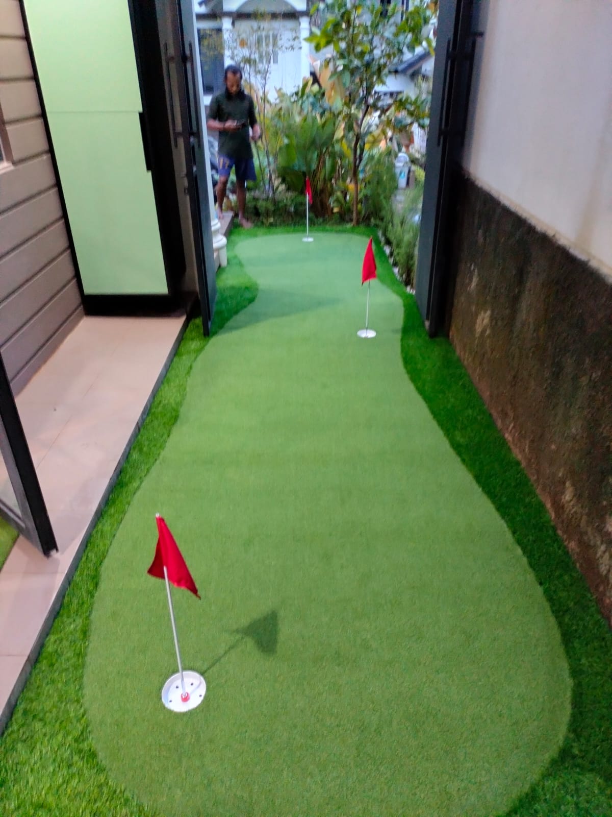 pembuatan lapangan mini golf di pasar minggu