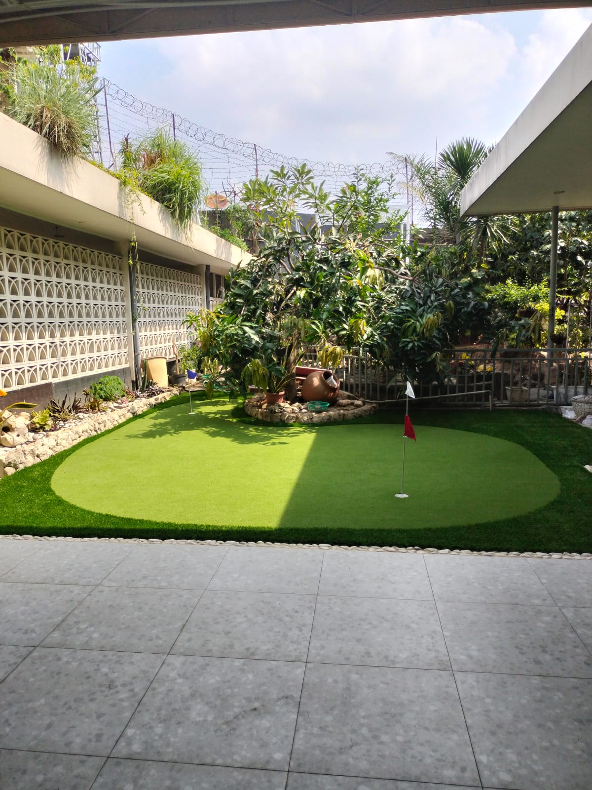 jasa pembuatan lapangan mini golf sintetis di jakarta